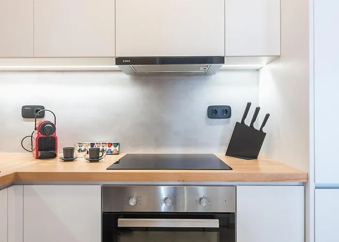Petraki Residence 1Bdr Apt With Balcony 1 Min From Ermou Str